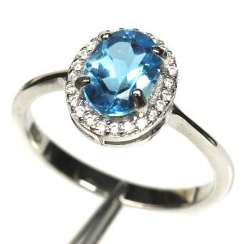 Pierścionek z topazem i cyrkonami