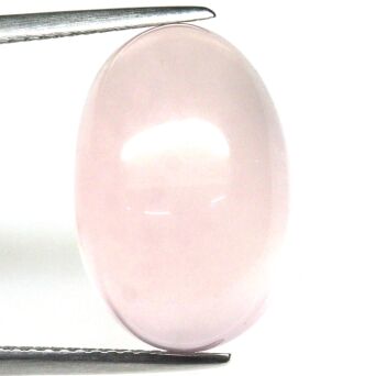 Różowy kwarc kaboszon 17,4x11,8 mm