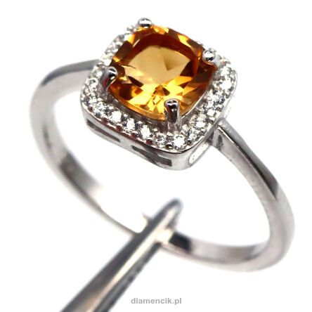 Pierścionek z cytrynem i cyrkonami