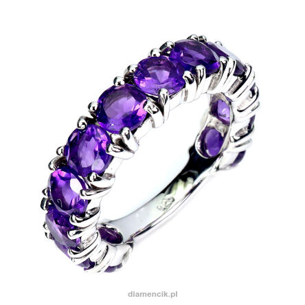 Pierścionek z ametystami