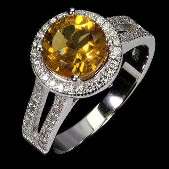 Pierścionek z cytrynem i cyrkoniami