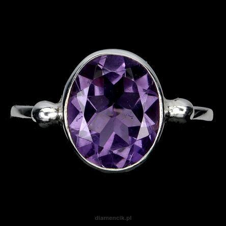 Pierścionek z ametystem