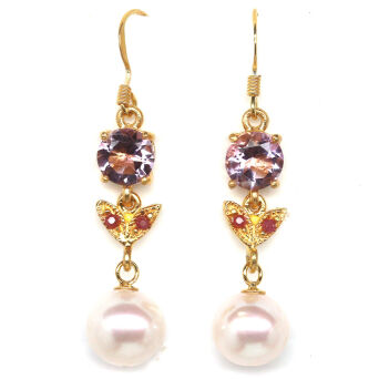 Kolczyki z perłami, ametystami i rubinami