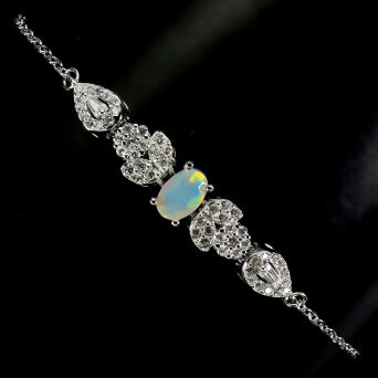 Bransoletka z opalem i cyrkoniami